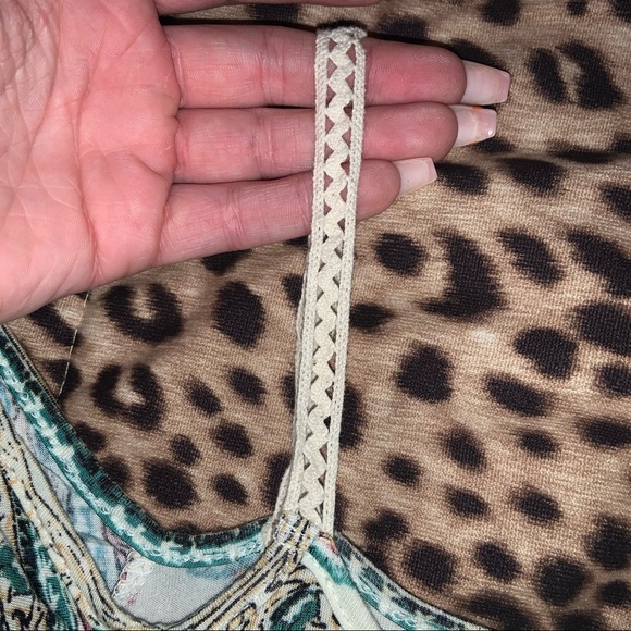 LA Hearts Top - Picture 5 of 5